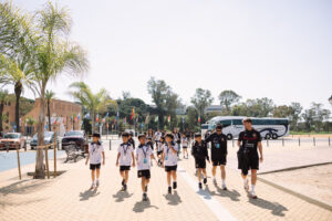 Imágenes de la visita de Dream Taiwán al Dolmen de Soto y al Muelle de las Carabelas 10 - Gañafote Cup