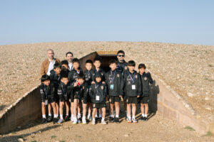 Imágenes de la visita de Dream Taiwán al Dolmen de Soto y al Muelle de las Carabelas 26 - Gañafote Cup