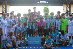 El Atlético Sanluqueño CF se proclama campeón en Chapín y logra el billete a la World Cup 1 - Gañafote Cup